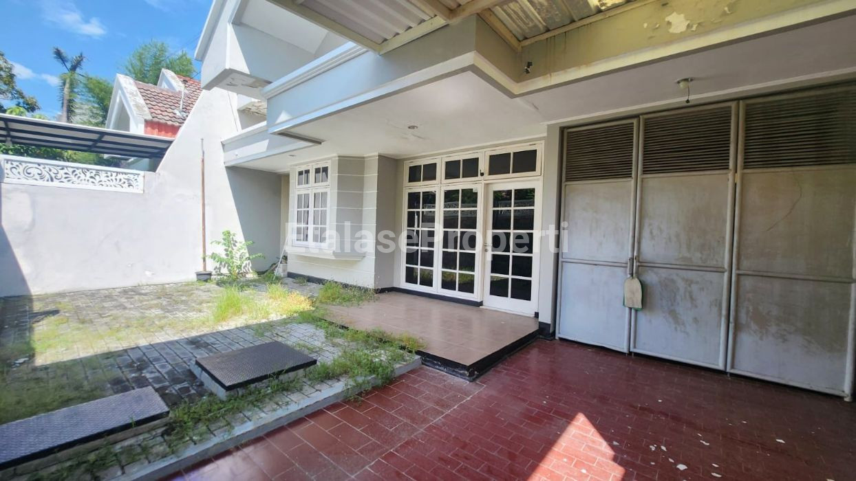 Foto properti Disewakan Rumah Di Dharmahusada Siap Huni Terawat 5