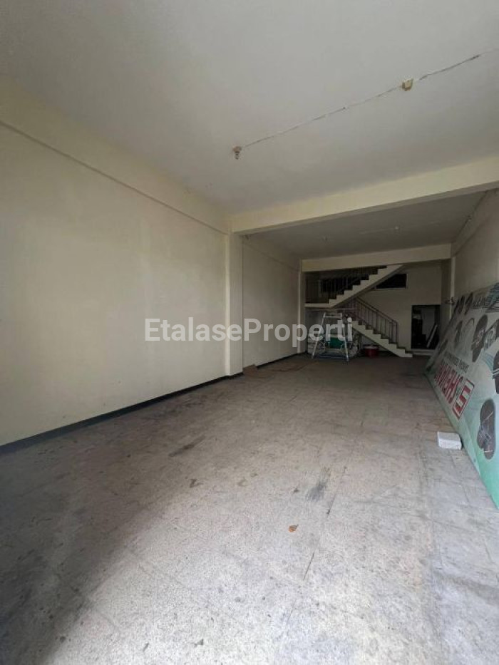 Foto properti Turun Harga - Ruko 4 Lantai Di Pertokoan Sinar Galaxy Bubutan 7