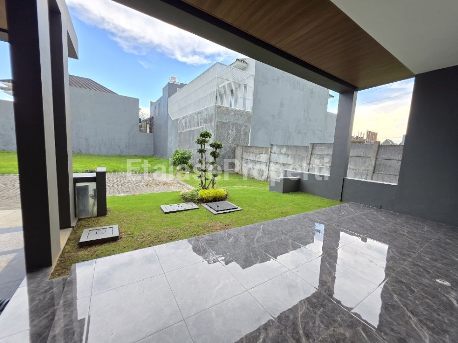 Foto properti Dijual Rumah Di Royal Residence Cluster Richmond 5