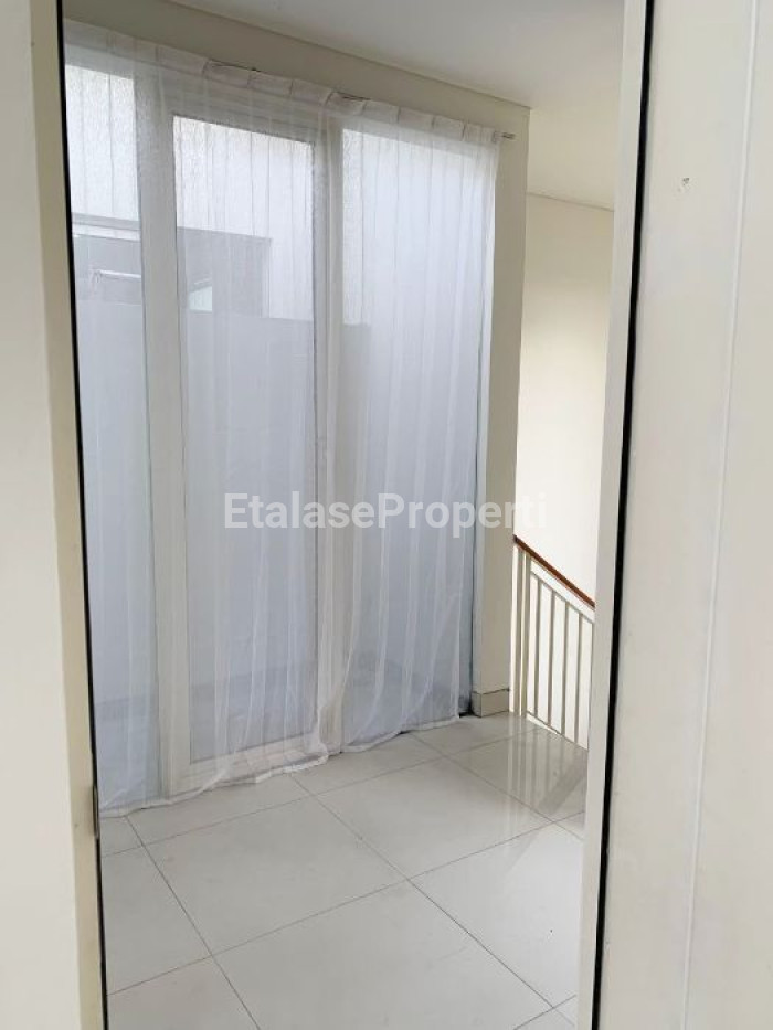 Foto properti Disewakan Rumah Grand Pakuwon Adelaide Kosongan 10