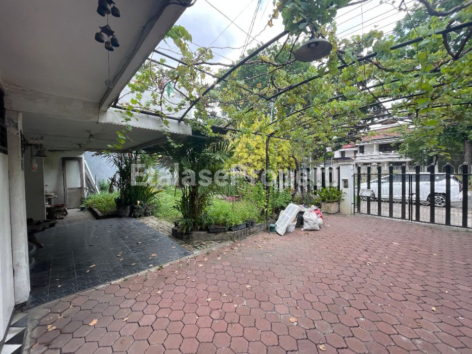 Foto properti Dijual Cepat Rumah Di Tenggilis Mejoyo 7