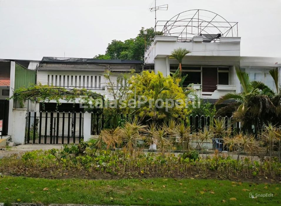 Foto properti Dijual Cepat Rumah Di Tenggilis Mejoyo 1