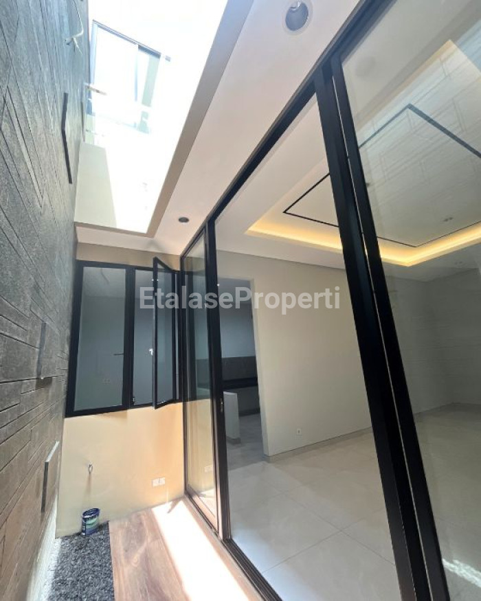Foto properti *Dijual Rumah Baru Gress Woodland Citraland* 5