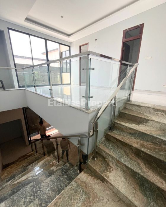 Foto properti *Dijual Rumah Baru Gress Woodland Citraland* 6