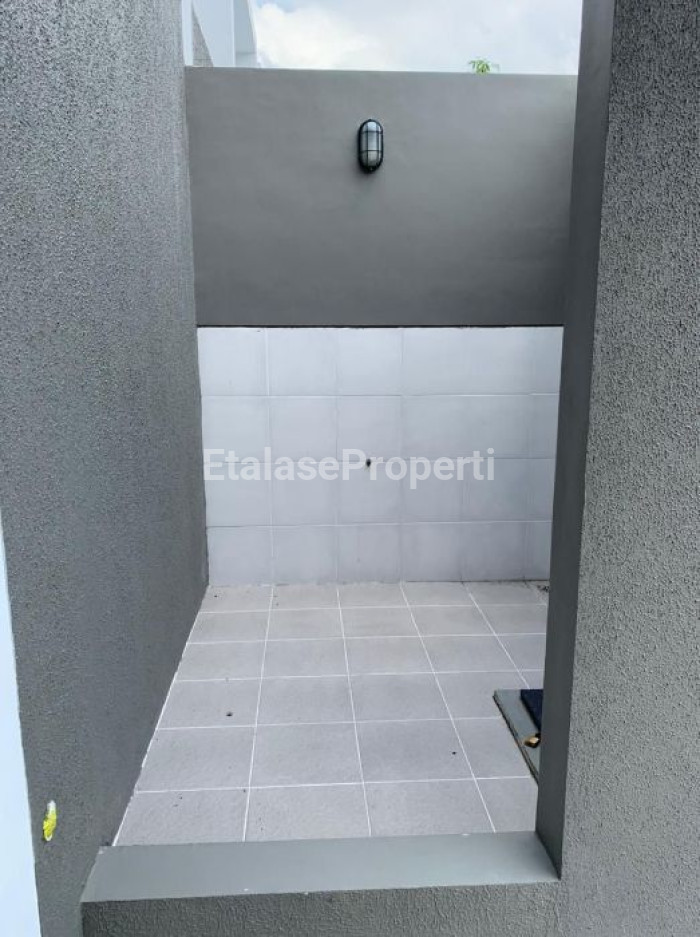 Foto properti RUMAH DISEWAKAN Perumahan Grand Sunrise, Menganti, Gresik. 9