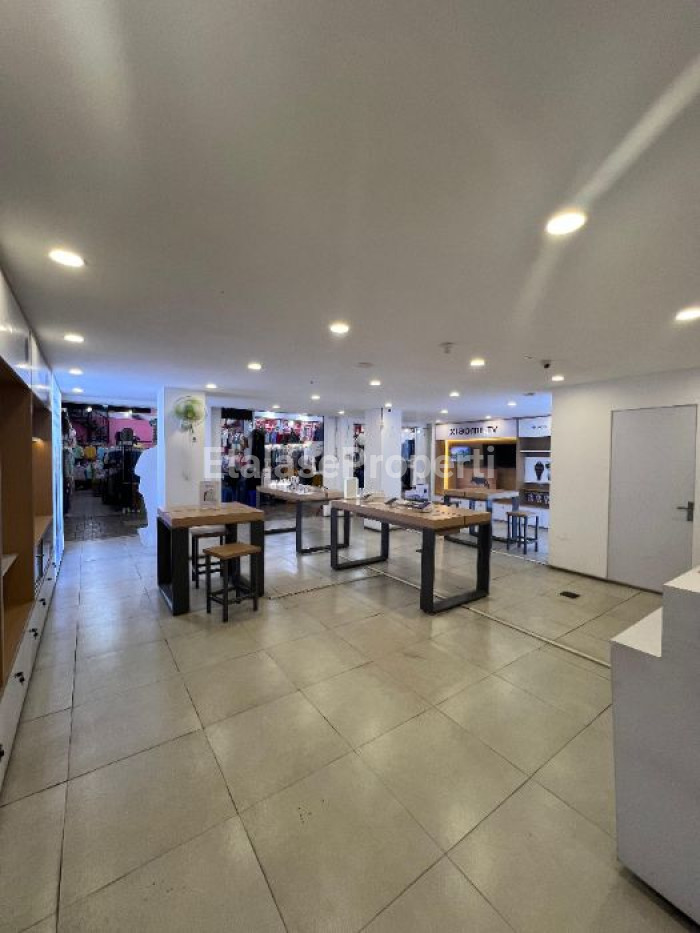 Foto properti *Dijual Ruko Pasar Besar, Malang* 4