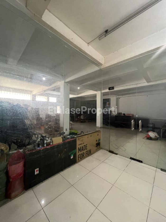 Foto properti *Dijual Ruko Pasar Besar, Malang* 7