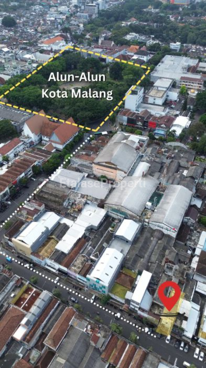 Foto properti *Dijual Ruko Pasar Besar, Malang* 10
