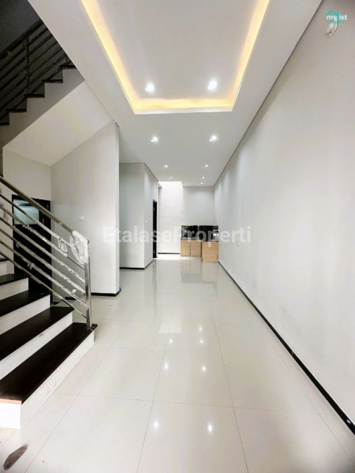 Foto properti Dijual Rumah Baru Villa Kalijudan Indah Dekat Galaxy Mall 4