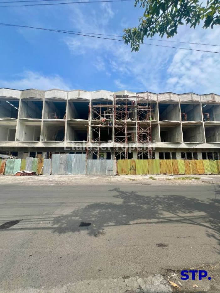 Foto properti 10 UNIT JEJER, Ruko Modern-classic 4 Lantai Di Kedung Asem - MERR 2