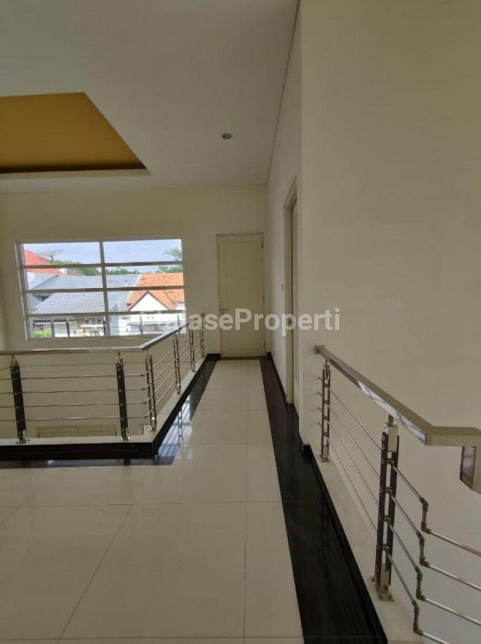 Foto properti Dijual Rumah Di Puri Widya Kencana / PWK Citraland 9