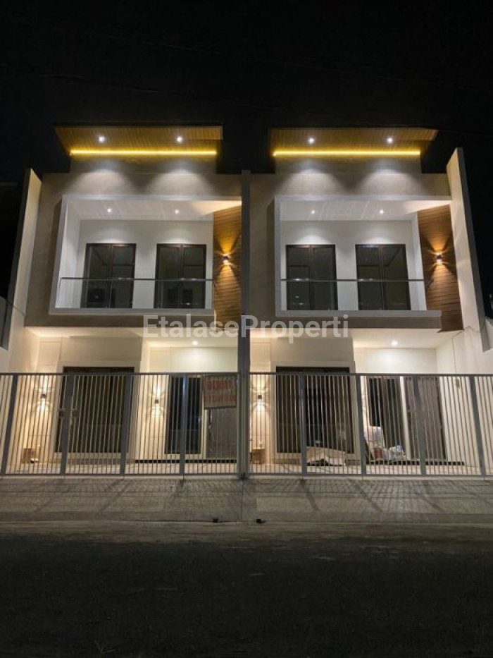 Foto properti Dijual Rumah Baru Gress Baruk Tengah Selangkah Dari MERR 1