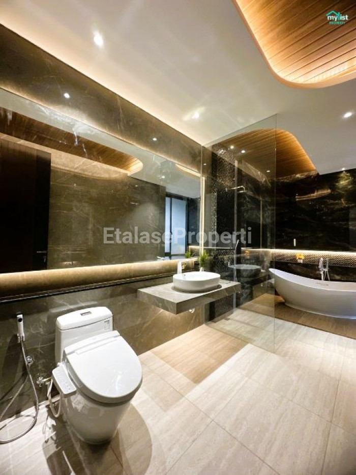 Foto properti Dijual Rumah Mewah Di Bukit Golf Internasional Citraland 10
