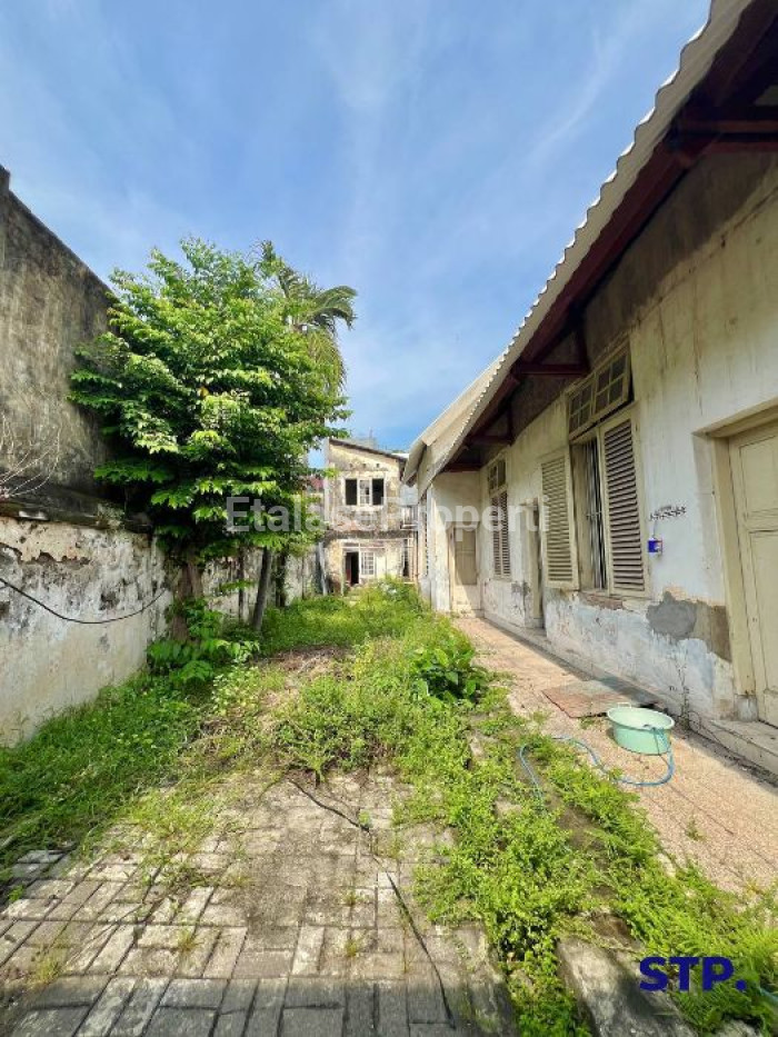 Foto properti Bangunan Usaha Di Jalan Tumapel Dekat Raya Darmo Lokasi Prime 7