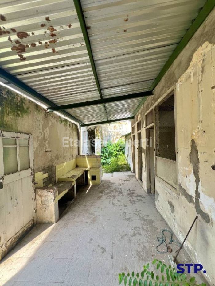 Foto properti Disewakan Bangunan Usaha Di Jalan Tumapel Raya Darmo 4