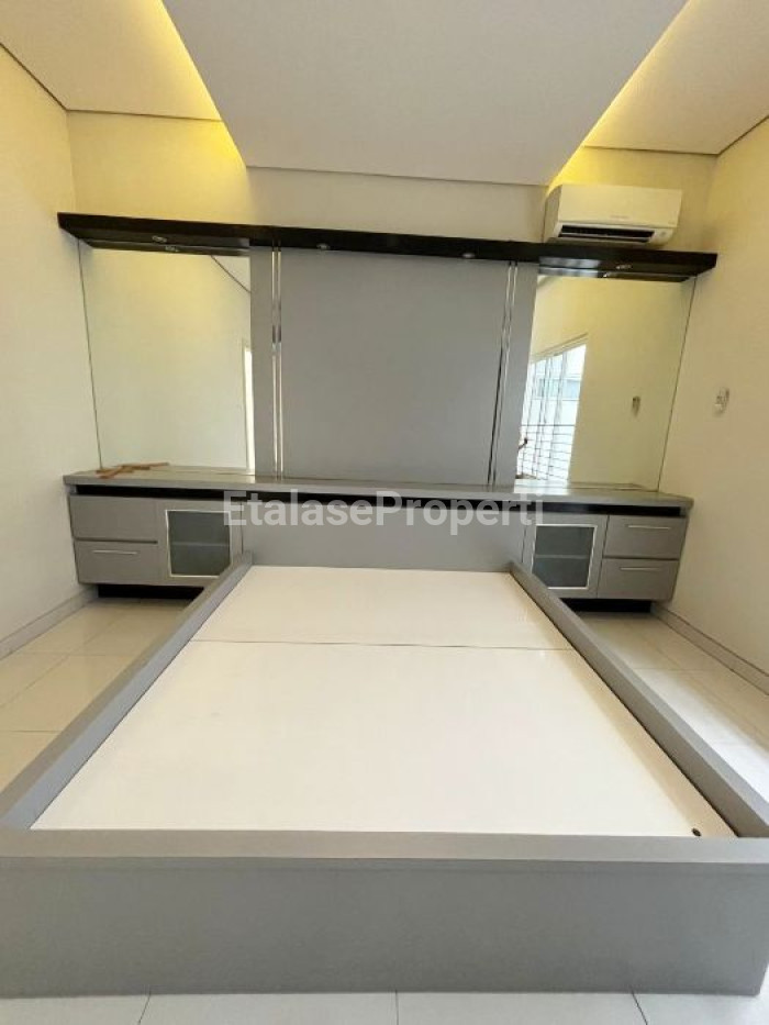 Foto properti Disewakan Rumah Bagus Araya Tahap 1 Blok F Full Furnished 7