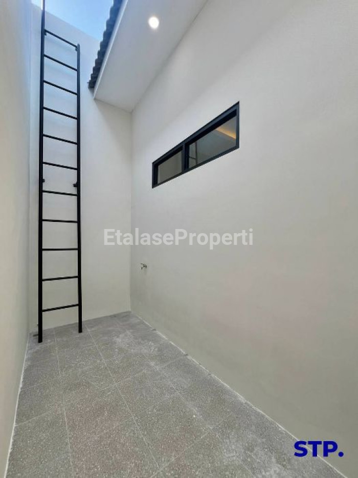 Foto properti Rumah Baru Modern Di Perumahan Villa Kalijudan Indah 7