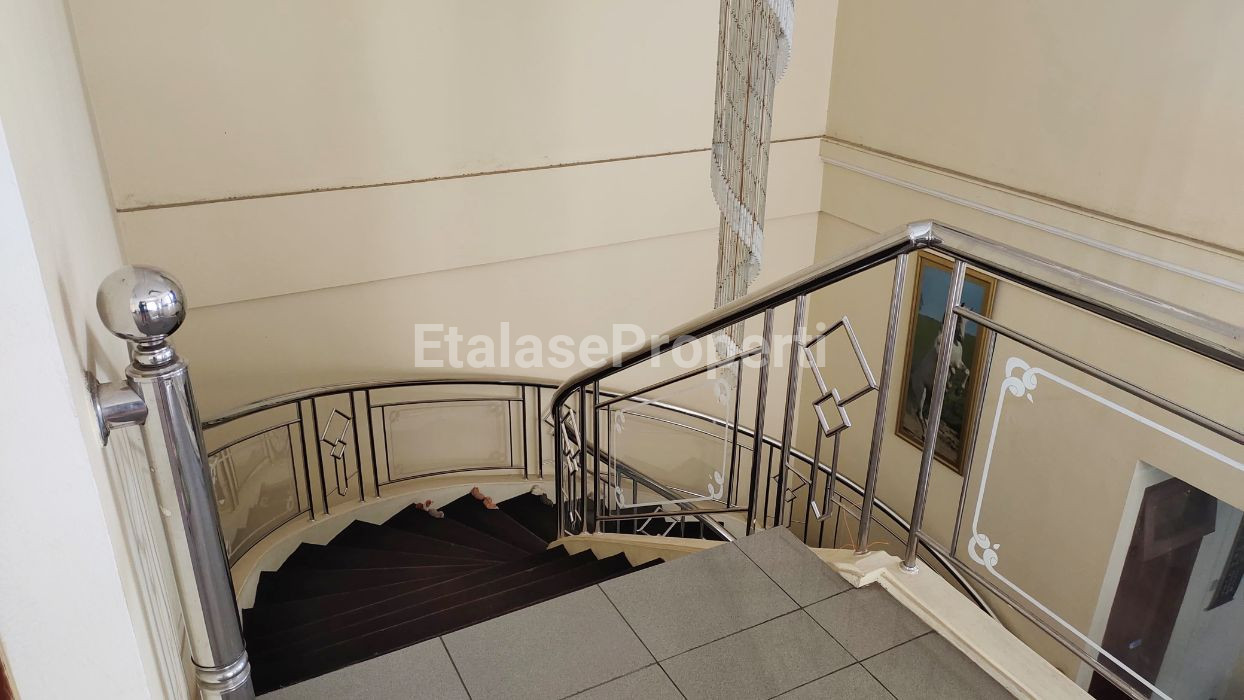 Foto properti Dijual Rumah Mewah Di Araya Galaxy Bumi Permai Dekat Galaxy Mall 2