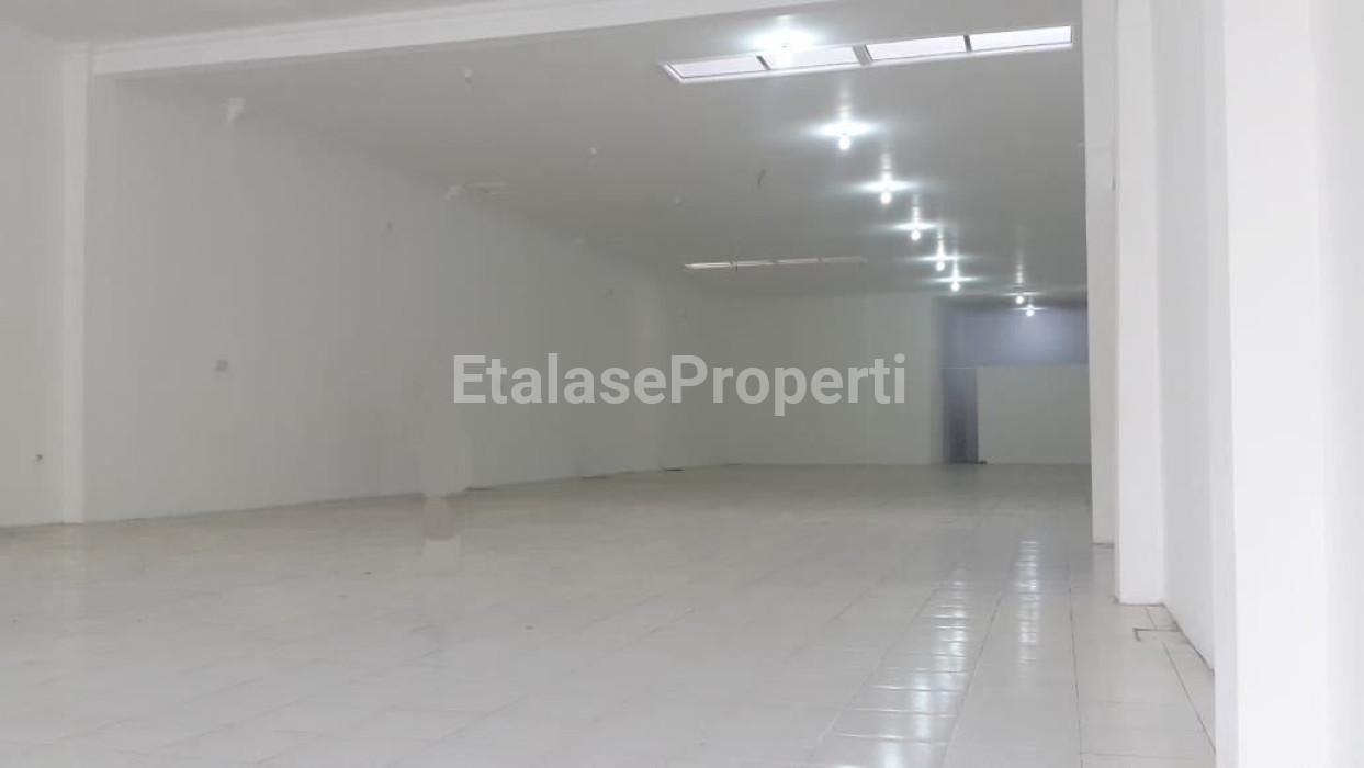Foto properti Disewakan Lokasi Komersial Raya Manyar Kertoarjo Dekat Gubeng 1