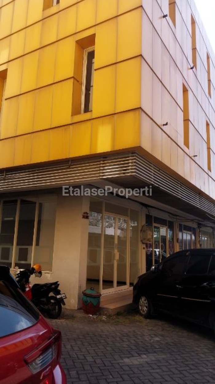 Foto properti *Dijual & Disewakan Ruko Este Square MERR* 1