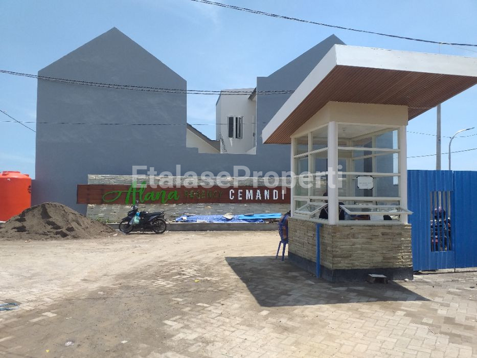 Foto properti ( PRIMARY ) DIJUAL RUMAH 1 LANTAI ALANA REGENCY TAMBAK CEMANDI 3 DEKAT BANDARA JUANDA 2