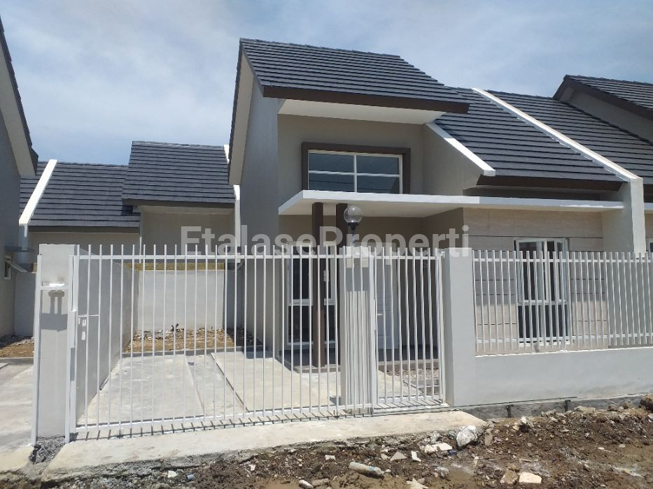 Foto properti ( PRIMARY ) DIJUAL RUMAH 1 LANTAI ALANA REGENCY TAMBAK CEMANDI 3 DEKAT BANDARA JUANDA 1