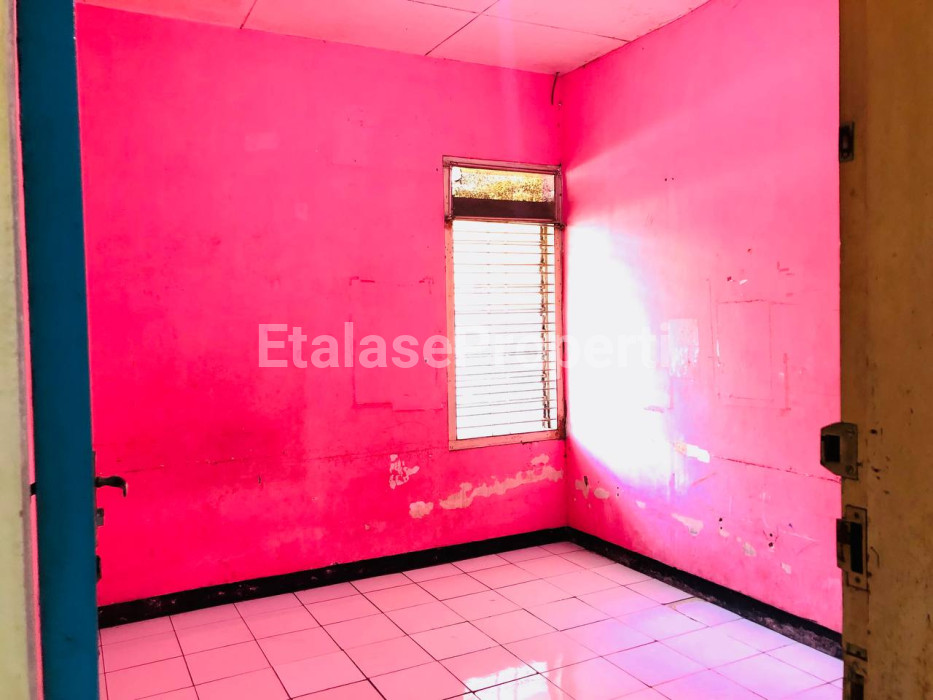 Foto properti Dijual Rumah Lokasi Strategis Mepet Surabaya, Perumahan Griya Wage, Sidoarjo 5