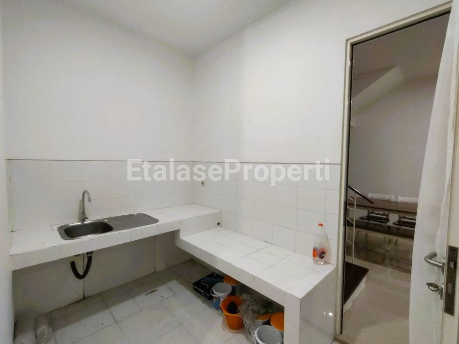 Foto properti Rumah Grand Harvest Minimalis Dekat Gunungsari Wiyung 3
