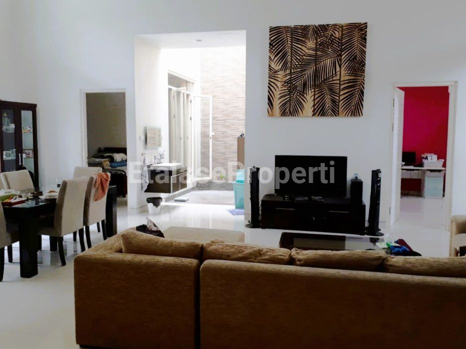 Foto properti Rumah Mezzanine Sutorejo Utara Dekat Mulyorejo Pakuwon City 4