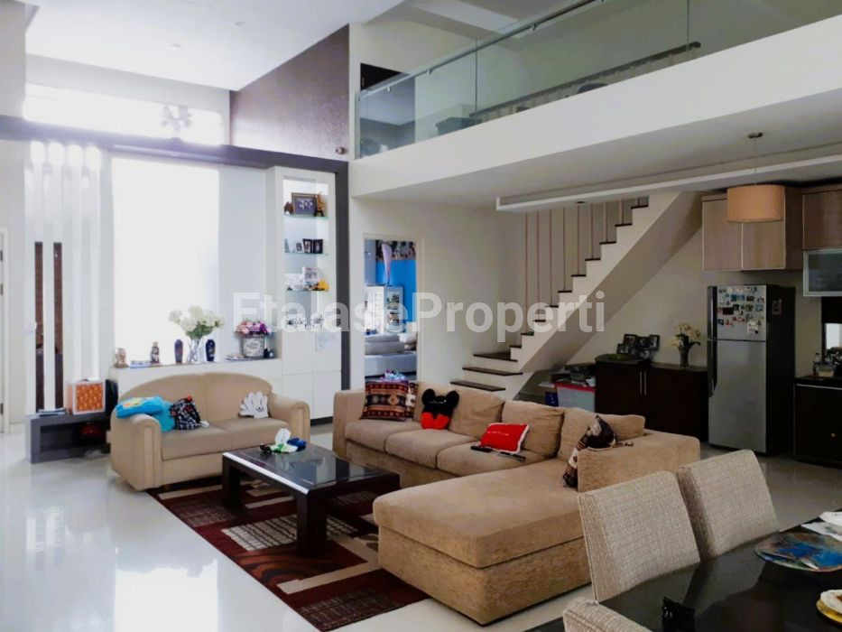 Foto properti Rumah Mezzanine Sutorejo Utara Dekat Mulyorejo Pakuwon City 6