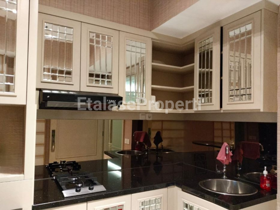 Foto properti Apartemen The Peak Residence Dekat Tunjungan Kedungdoro 5