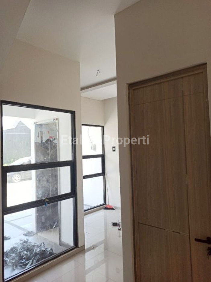 Foto properti Rumah Minimalis Di Royal Paka Dekat UPN Gununganyar Raya MERR 6