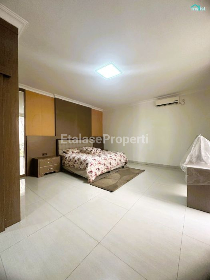 Foto properti Rumah Baru Di Long Beach Pakuwon City Kenjeran Mulyosari 5