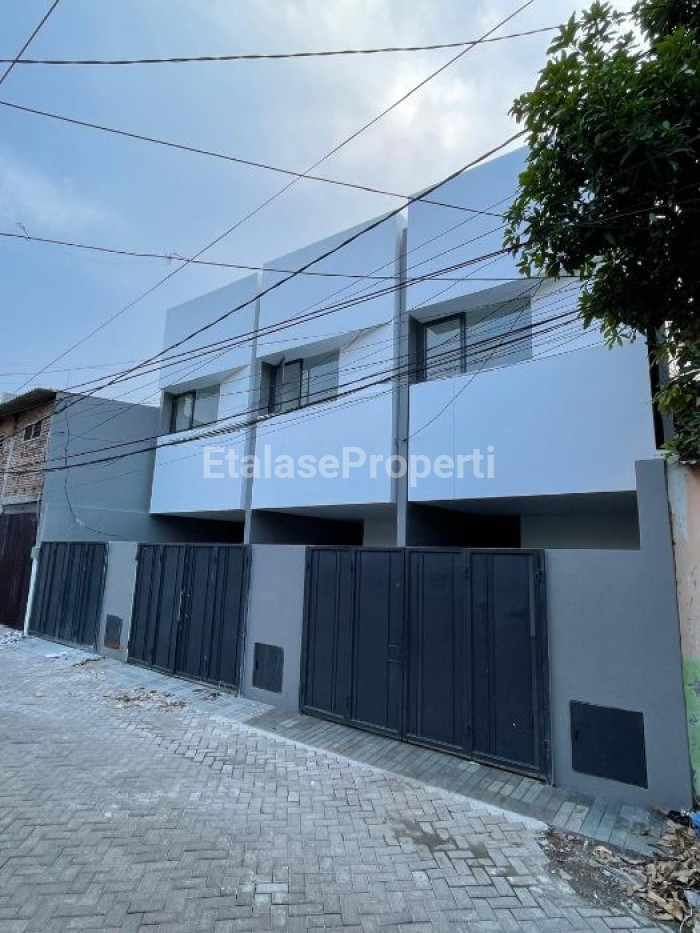 Foto properti Dijual Rumah Baru Di Lebak Indah Dekat Kenjeran Surabaya 2