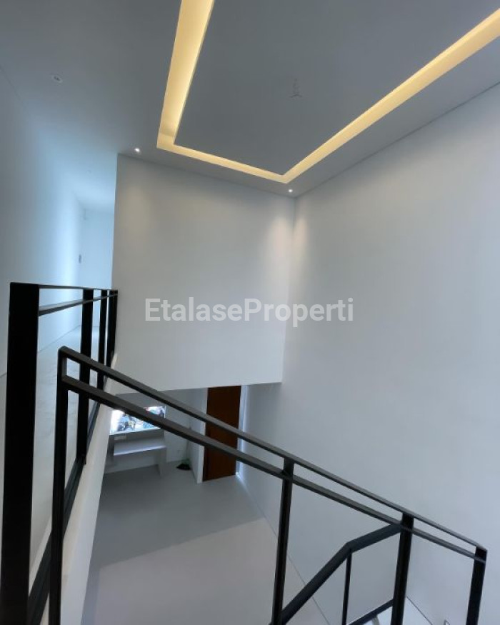 Foto properti Dijual Rumah Baru Di Lebak Indah Dekat Kenjeran Surabaya 4