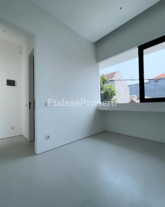 Foto properti Dijual Rumah Baru Di Lebak Indah Dekat Kenjeran Surabaya 7