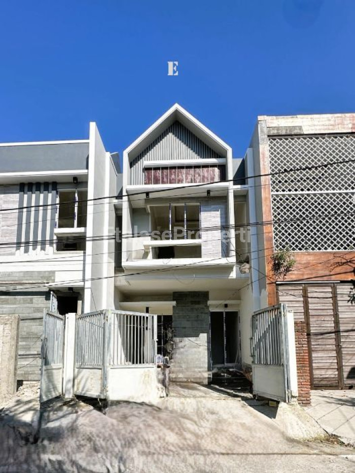 Foto properti Rumah Baru Gress Tenggilis Tengah Dekat Raya Prapen Jemursari Ubaya 10