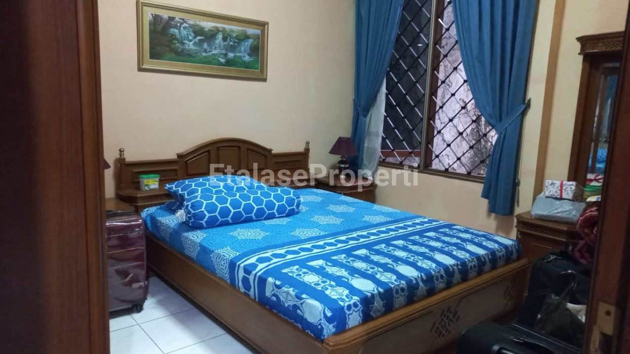 Foto properti Dijual Cepat Rumah Di Dharmahusada Regency 5