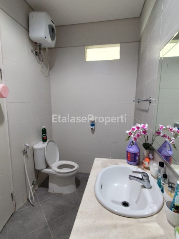 Foto properti Rumah Minimalis Full Furnish ROYAL RESIDENCE  Di Jual Harga 4M An 4