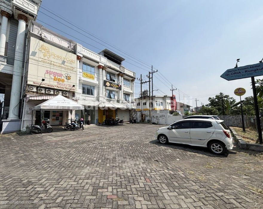 Foto properti Disewakan Ruko Rungkut Madya Jarang Ada 1