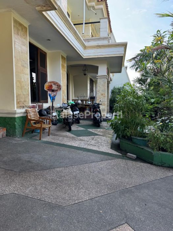 Foto properti Dijual Rumah Golf View Jalan Raya Bukit Darmo Golf Dekat Pakuwon Mall, Fairway Nine Mall, Loop Graha, National Hospital 4
