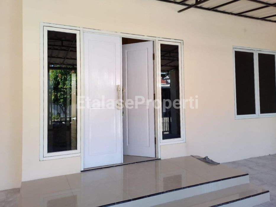 Foto properti Rumah Siap Huni Pondok Tjandra Jl Nanas Daerah Gununganyar Waru Juanda 10