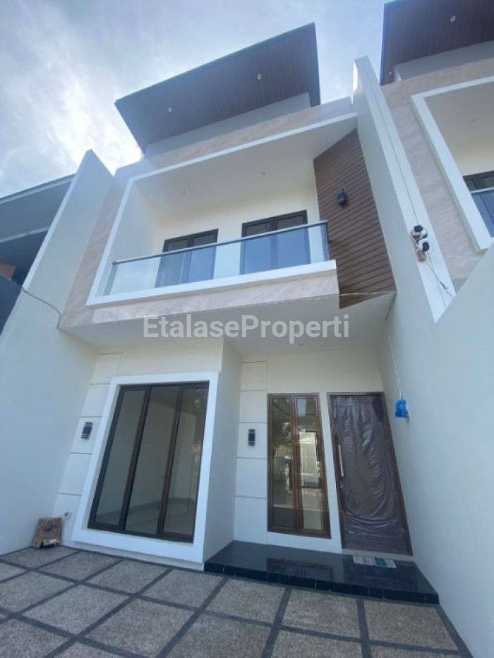 Foto properti DIJUAL RUMAH BARU GRESS BARUK TENGAH SELANGKAH DARI MERR 2