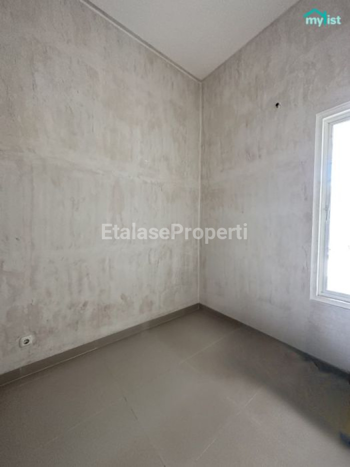 Foto properti Rumah Baru Di Medayu Tambak Rungkut Dekat Gununganyar 5