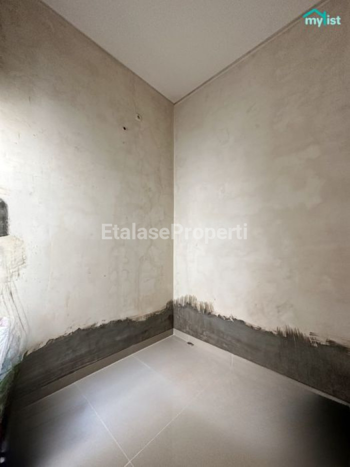 Foto properti Rumah Baru Di Medayu Tambak Rungkut Dekat Gununganyar 6