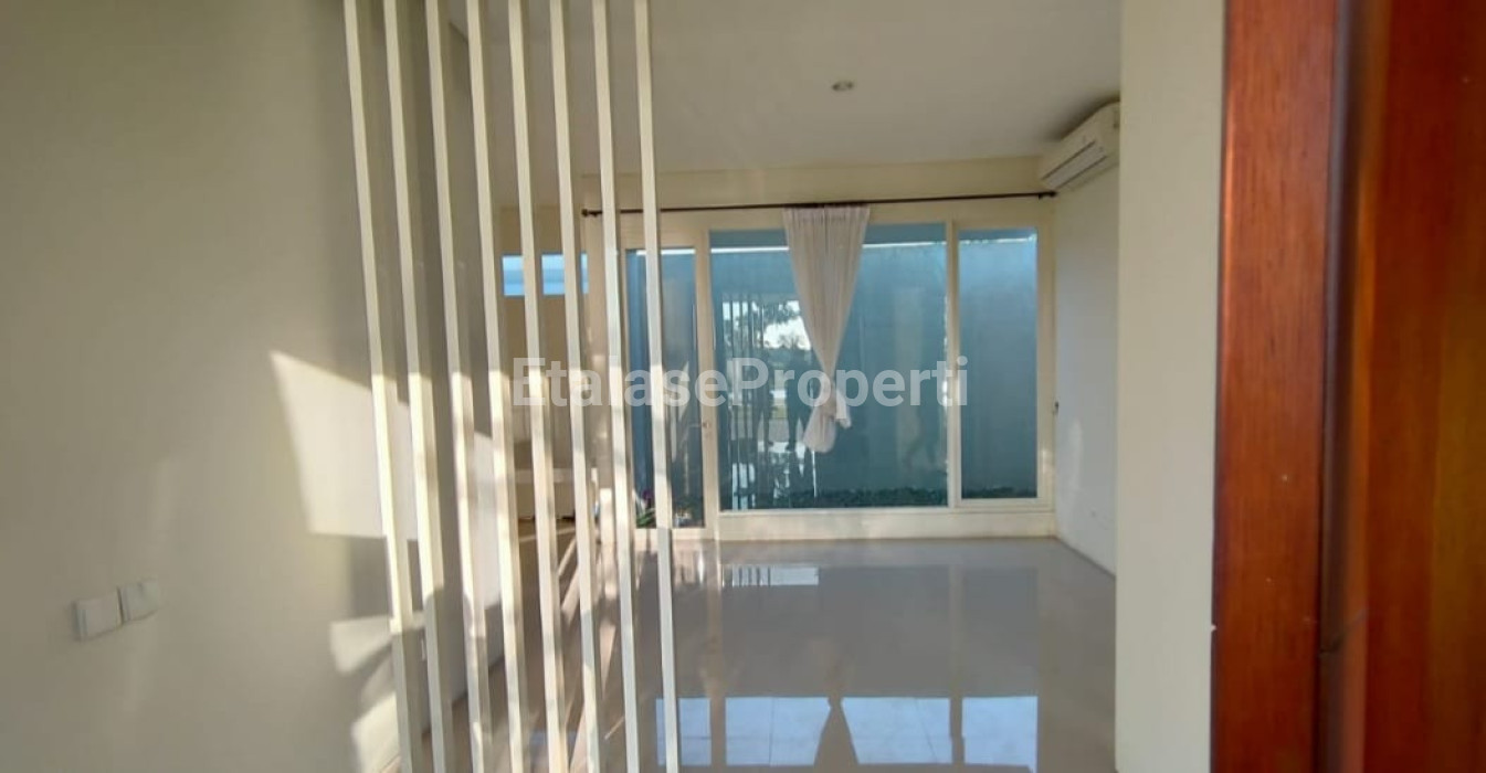 Foto properti Dijual  Rumah 2 Lantai Lake View NORTHWEST  Citraland 6