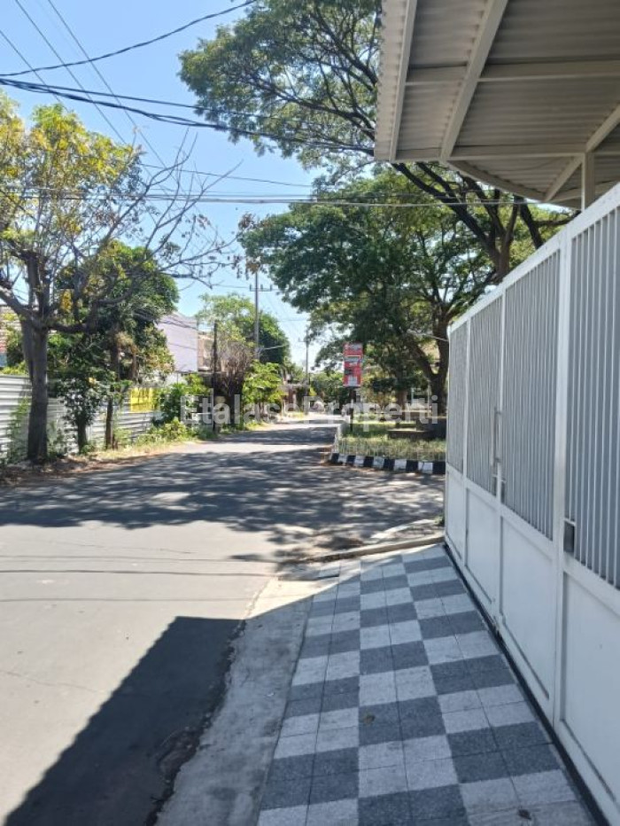 Foto properti BUTUH LAKU CEPAT RUMAH BABATAN PANTAI MODERN MINIMALIS SIAP HUNI 2
