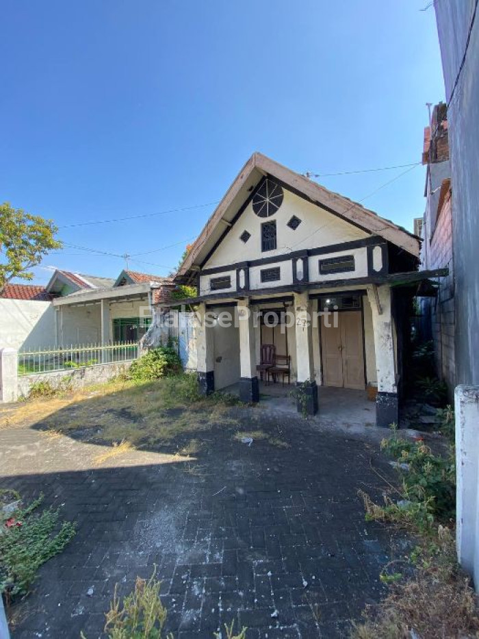 Foto properti Jual Rumah Hitung Tanah Di Manyar Sabrangan, Surabaya Timur 3