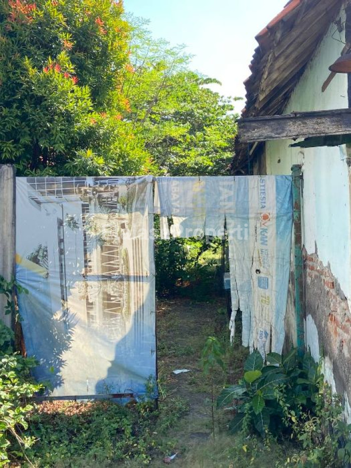 Foto properti Jual Rumah Hitung Tanah Di Manyar Sabrangan, Surabaya Timur 4