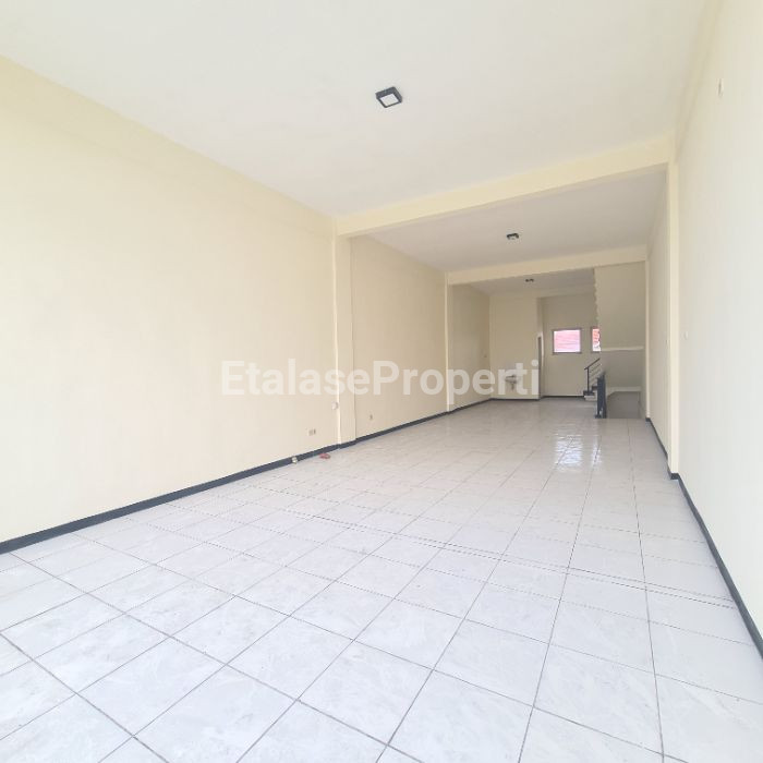 Foto properti RUKO PUSAT KOTA . PARKIR BANYAK 3